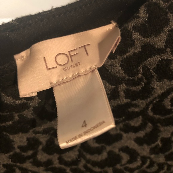 Ann Taylor Loft Dress - no tags but never worn - Picture 2 of 2